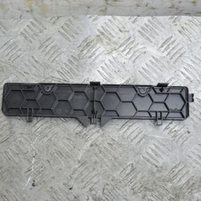 Кришка салонного фільтра Volksvagen Golf VII Кришка корпусу фільтра салону Фольксваген Гольф T1015742R