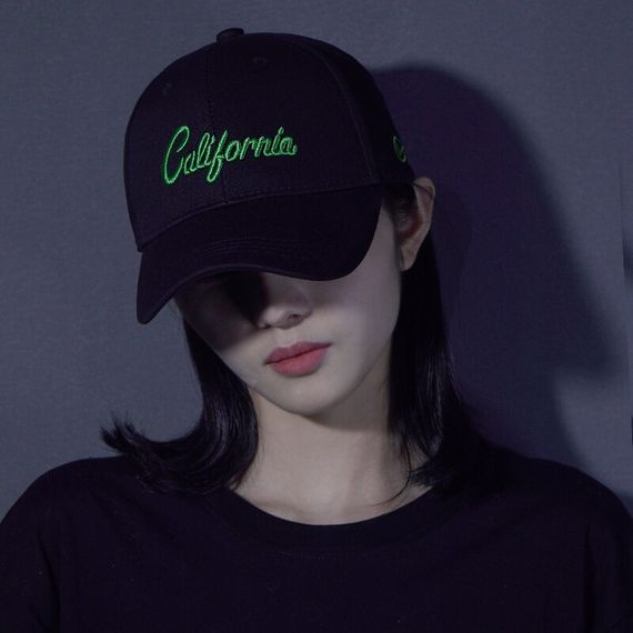 Кепка-бейсболка California 8417 56-60 см чорна