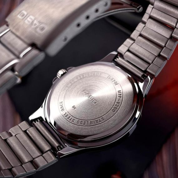 Чоловічий годинник Casio MTP-V300D-1A | Зображення 4