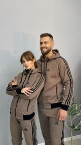 Утеплений спортивний костюм унісекс з капюшоном Adidas коричневий