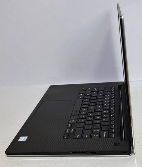 Мобільна робоча станція Dell Precision 5540 / 15.6" (1920x1080) IPS / Intel Core i7-9850H (6 (12) ядер по 2.6 - 4.6 GHz) / 32 GB DDR4 / 512 GB SSD / nVidia Quadro T1000, 4 GB GDDR5, 128-bit / WebCam б/в | Зображення 6