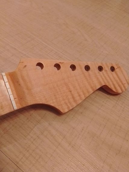Гриф кленовый ЛАК Винтаж для электрогитары електрогитари гитары Fender Stratocaster ST 21 лад | Зображення 3