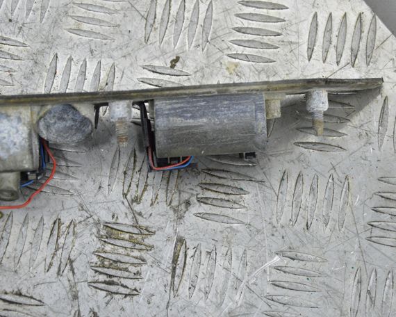 Накладка кришки багажника Audi A4 B6 2000-2006 Планка підсвічування номера Ауді а4 б6 8E0827 | Зображення 2