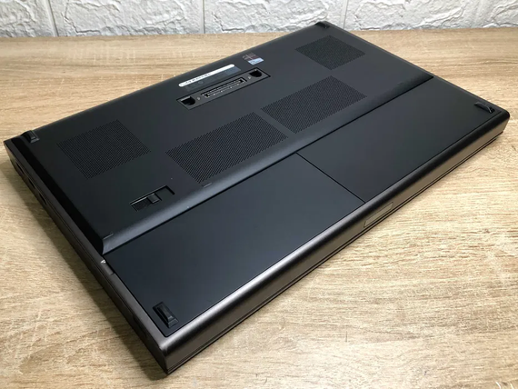 Для монтажу та ігор Ноутбук Dell M6800 - 17 дюймів + Core i7 8 ядер + Гарантія | Зображення 5