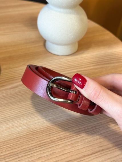 Шкіряний жіночий ремінь червоного кольору 4711 | Зображення 6