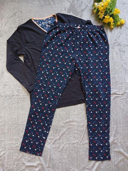 Жіноча піжама домашній одяг