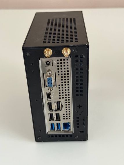 Неттоп Б-клас Bytespeed B760s USFF / Intel Core i5-12400 (6 (12) ядер по 2.5 - 4.4 GHz) / 16 GB DDR4 / 256 GB SSD M.2 / Intel UHD Graphics 730 / Блок питания в комплекте / Windows 11 б/в | Зображення 2