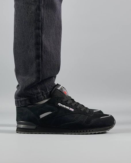 Чоловічі кросівки R-eebo-k Classic M All Black , В'єтнам 43 | Зображення 1