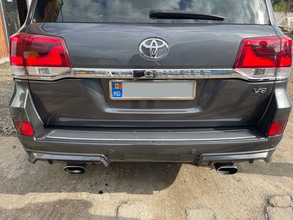 Комплект обвесов 2016-2024 (TRD 2021) Белый цвет для Toyota Land Cruiser 200 | Зображення 6