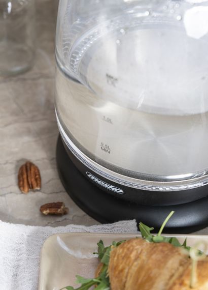 Електрочайник скляний Mesko MS 1302 чорний 1,7 л, 2200 Вт, з підсвіткою | Зображення 8