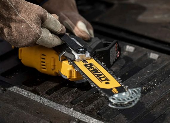 Акумуляторна міні-пилка DeWalt без АКБ та ЗП DCMPS520N | Зображення 5