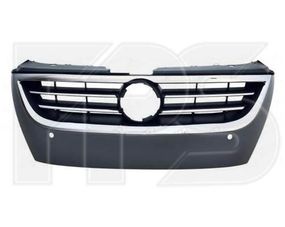 Решетка радиатора VW Passat CC '08-12 (FPS) c отв. под п/троник 3C8853651