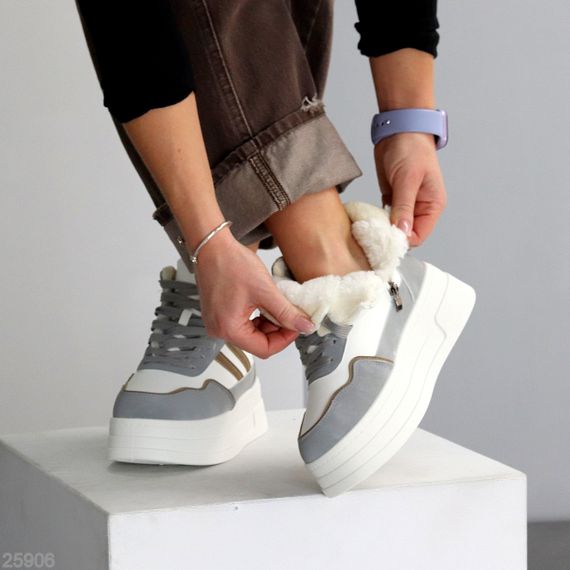 Белые серые зимние хайтопы на платформе в ассортименте | Зображення 2