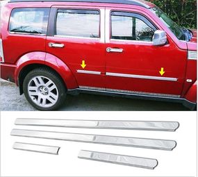 Молдинг дверей (нерж) для Dodge Nitro 2007-2024 рр