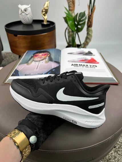 Чоловічі кросівки Air Zoom Winflo 8 Shield Black White весна / лето / осень A3639 | Зображення 5
