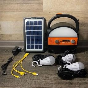 Портативная cолнечная автономная система Solar Light AT-9017 панель походны фонарь радио повербанк