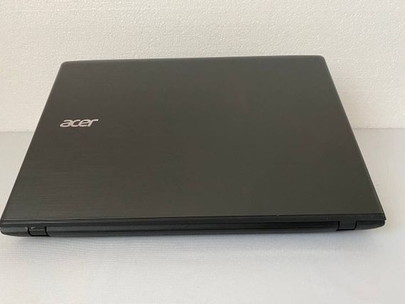 Ноутбук Acer Aspire E 15 E5-575G-587V / 15.6" (1366x768) TN / Intel Core i5-7200U (2 (4) ядра по 2.5 - 3.1 GHz) / 8 GB DDR4 / 250 GB SSD / nVidia GeForce 940MX, 2 GB GDDR5, 64-bit / WebCam / DVD-RW б/у | Зображення 6
