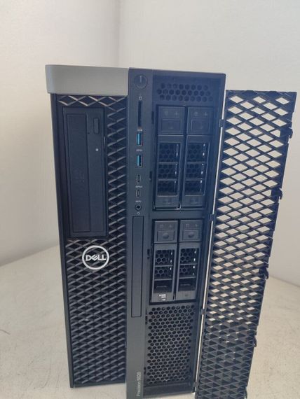 Робоча станція Dell Precision 5820 Tower / Intel Xeon W-2123 (4 (8) ядра по 3.6 - 3.9 GHz) / 32 GB DDR4 / 256 GB SSD / nVidia Quadro P600, 2 GB GDDR5, 128-bit / DVD-ROM б/в | Зображення 3