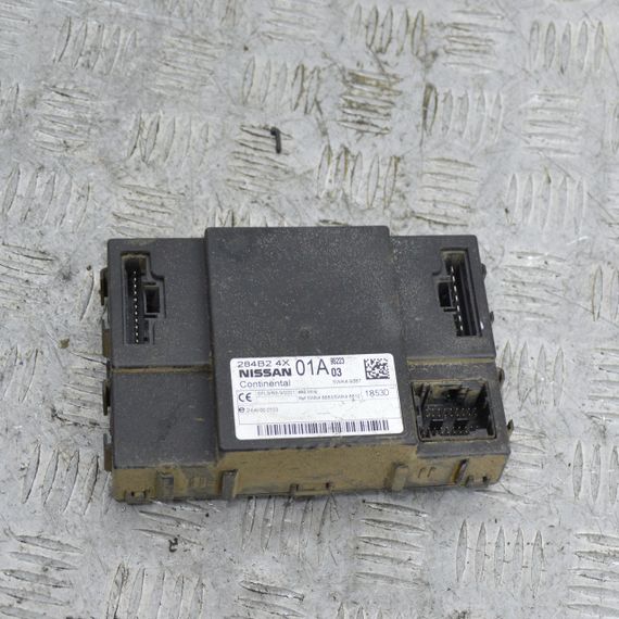 Блок керування комфортом 2.5 DCI Nissan Navara D40 2004-2015 Модуль комфорту Ніссан Навара д40 284B24X01A