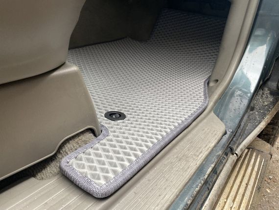 Килимки EVA (сірі) Довгий, 4 штуки (передні та задні) для Nissan Patrol Y61 1997-2011 рр | Зображення 8