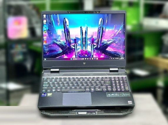 Игровой ноутбук Acer Predator Helios 300 PH315-55 / 15.6" (3840x2160) OLED / Intel Core i9-12900H (14 (20) ядер по 2.5 - 5.0 GHz) / 16 GB DDR5 / 1000 GB SSD M.2 / nVidia GeForce RTX 3080, 8 GB GDDR6, 256-bit / WebCam / Win 11 Home б/у | Зображення 1