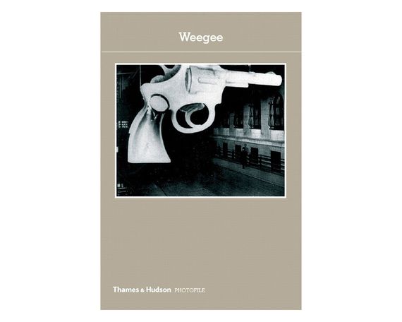 Книга Weegee: Photofile