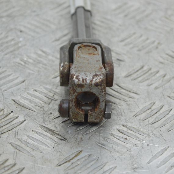 Рульовий кардан Volkswagen Golf V Passat B6 Touran Рульовий карданчик Фольксваген Гольф 548648 | Зображення 1