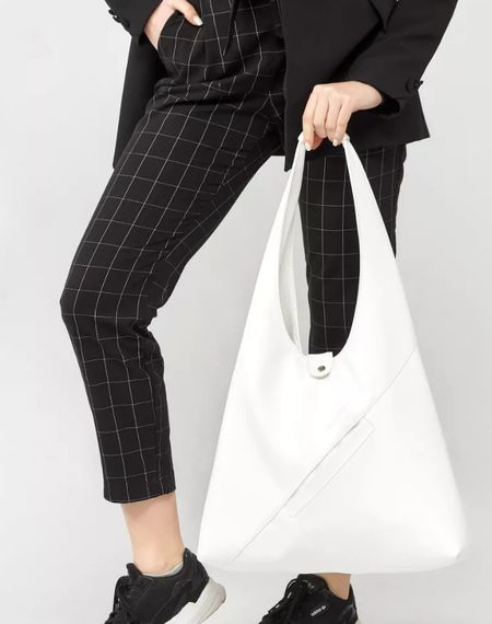 Сумка жіноча Sambag HOBO M білий 35 х 40 х 8 см (53200008) | Зображення 2