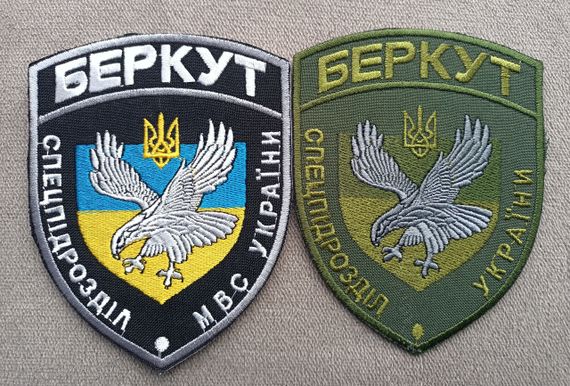 Шеврон Беркут в наличии оригинал 2шт (комплект)