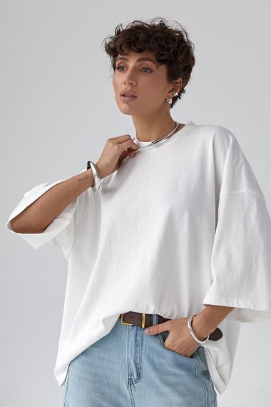 Жіноча футболка оверсайз із декоративним швом на спині - молочний цвет, ONE SIZE (є розміри)