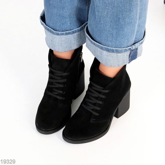 Шикарные замшевые зимние ботильоны на среднем устойчивом каблуке | Зображення 7