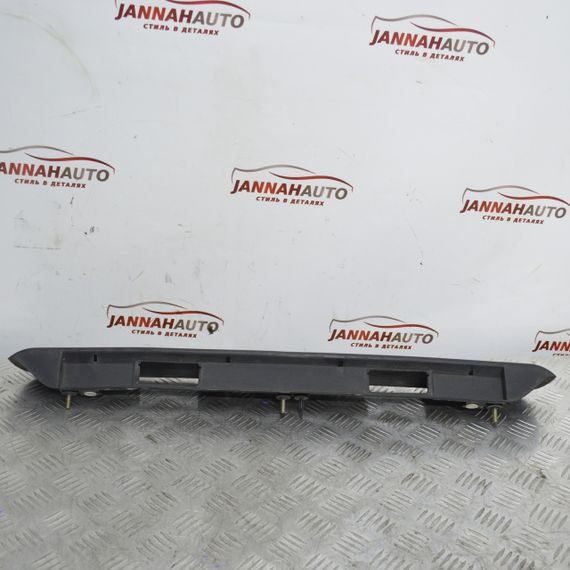 Панель підсвітки номерного знака Renault Master 2003-2010 накладка Рено Мастер 7700352127 | Зображення 1