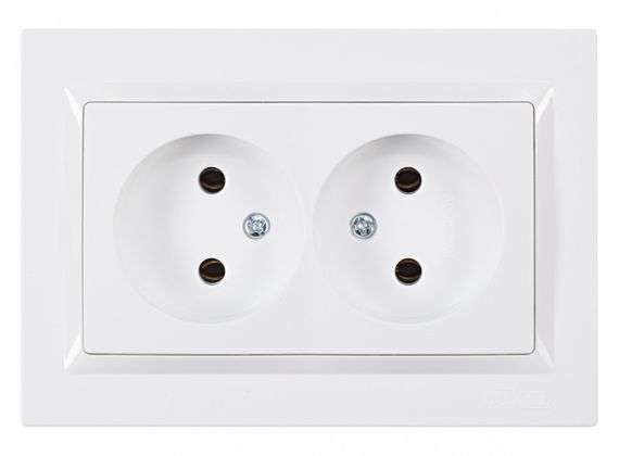 Розетка внутрішня 2-я без заземлення (біла) IP20 Latina Ny95000159