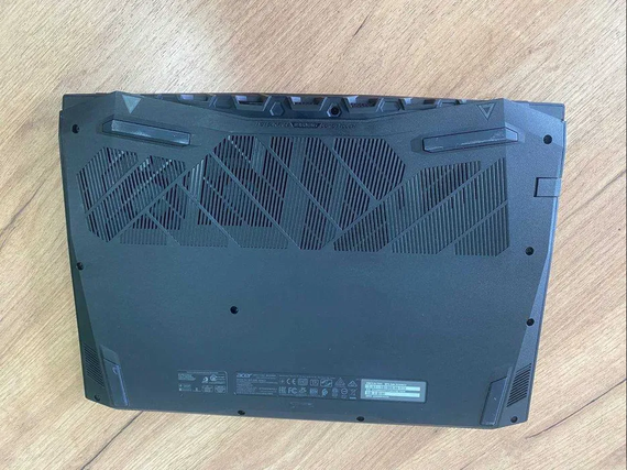Ноутбук Acer Nitro 5 AN515-54 15.6 FHD/IPS/144Hz/i7 9750H/16/SSD256/RTX2060-6G | Зображення 6