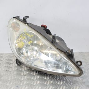 Фара права Peugeot 307 2001-2008 Фара передня права Пежо 307 20A165B