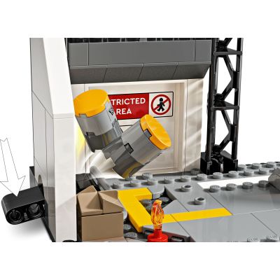 Конструктор LEGO Super Heroes Первый мститель: Противостояние Приключенческая битва (76314) | Зображення 6