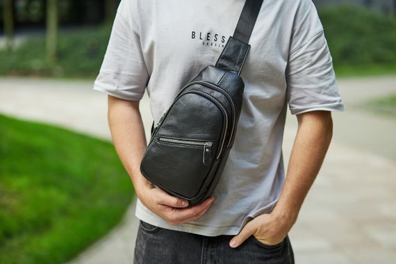 Кожаная мужская нагрудная сумка слинг черная Tiding Bag 79906 | Зображення 5