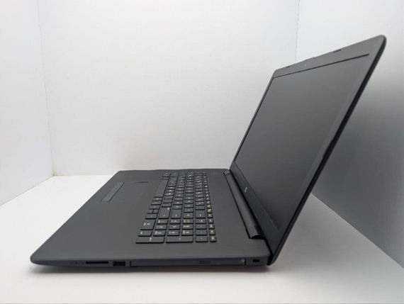 Ноутбук HP 17-bs036ng / 17.3" (1600x900) TN / AMD E2-9000e (2 ядра по 1.5 - 2.0 GHz) / 8 GB DDR4 / 120 GB SSD / AMD Radeon R2 Graphics / WebCam / DVD-ROM б/у | Зображення 4