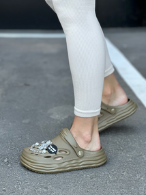 жіночі тапки