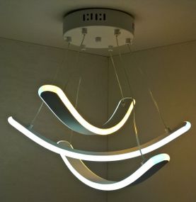 Люстра світлодіодна підвісна LED світильник для квартири на стелю лед з пультом 25632 Білий 25-90х46х46 см.