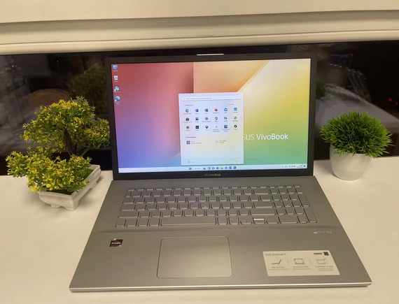Ноутбук Asus VivoBook 17.3" FHD 8/256 Ryzen 3 2 GB Video Б/В | Зображення 5