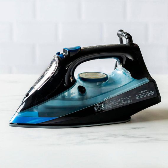 Утюг BLACK+DECKER BXIR2606E | Зображення 2