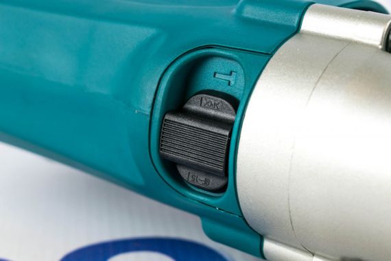 Дриль з ударом двохшвидкісний Makita HP2051H (720 Вт, 1.5-13 мм, 0-2900 хв-1) | Зображення 3