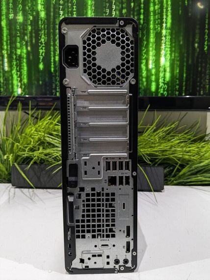 Комп'ютер HP EliteDesk 800 G4 SFF / Intel Core i3-8100 (4 ядра по 3.6 GHz) / 16 GB DDR4 / 240 GB SSD / Intel UHD Graphics 630 б/в | Зображення 2