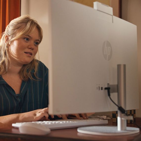 ПК Моноблок HP All-in-One 27&quot; FHD IPS AG A45E2EA | Зображення 3