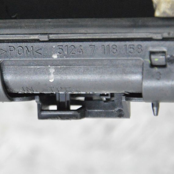 Ручка кришки багажника BMW E60 E61 E90 E91 2001-2015 Кнопка дверей багажника БМВ е60 51247118158 7118158 | Зображення 3