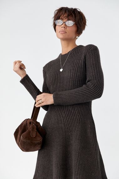 Жіноча в'язана коротка сукня в рубчик - темно-коричневий цвет, ONE SIZE (є розміри) | Зображення 2