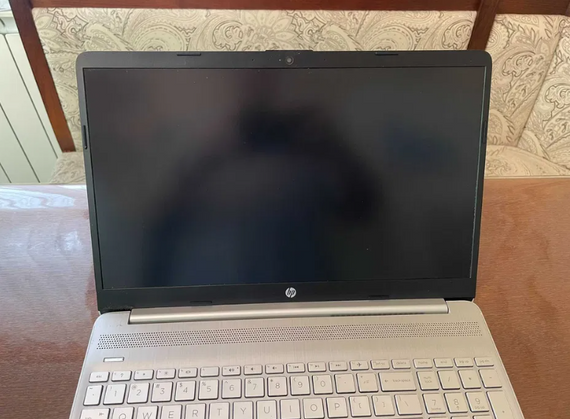 Ультабук HP 15-dw3033dx / 15.6" (1920x1080) IPS / Intel Core i3-1115G4 (2 (4) ядра по 3.0 - 4.1 GHz) / 8 GB DDR4 / 256 GB SSD / Intel UHD Graphics for 11th Generation / WebCam б/у | Зображення 4