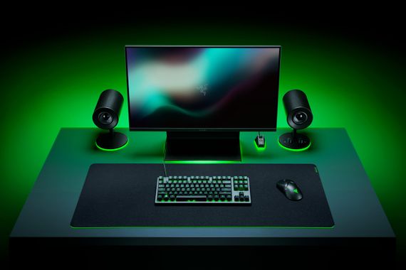 Игровая поверхность Razer Gigantus V2 RZ02-03330400-R3M1 | Зображення 2