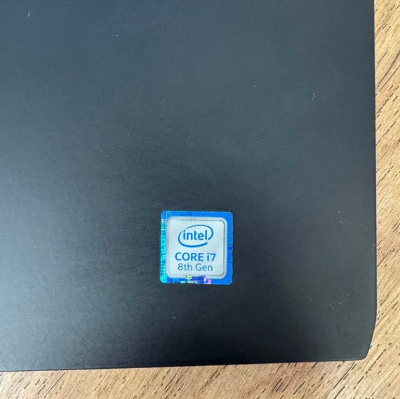 Ноутбук Dell Alienware 15 R4 i7 8750H 16GB SSD 512GB GTX 1080 MaxQ Б/В | Зображення 4